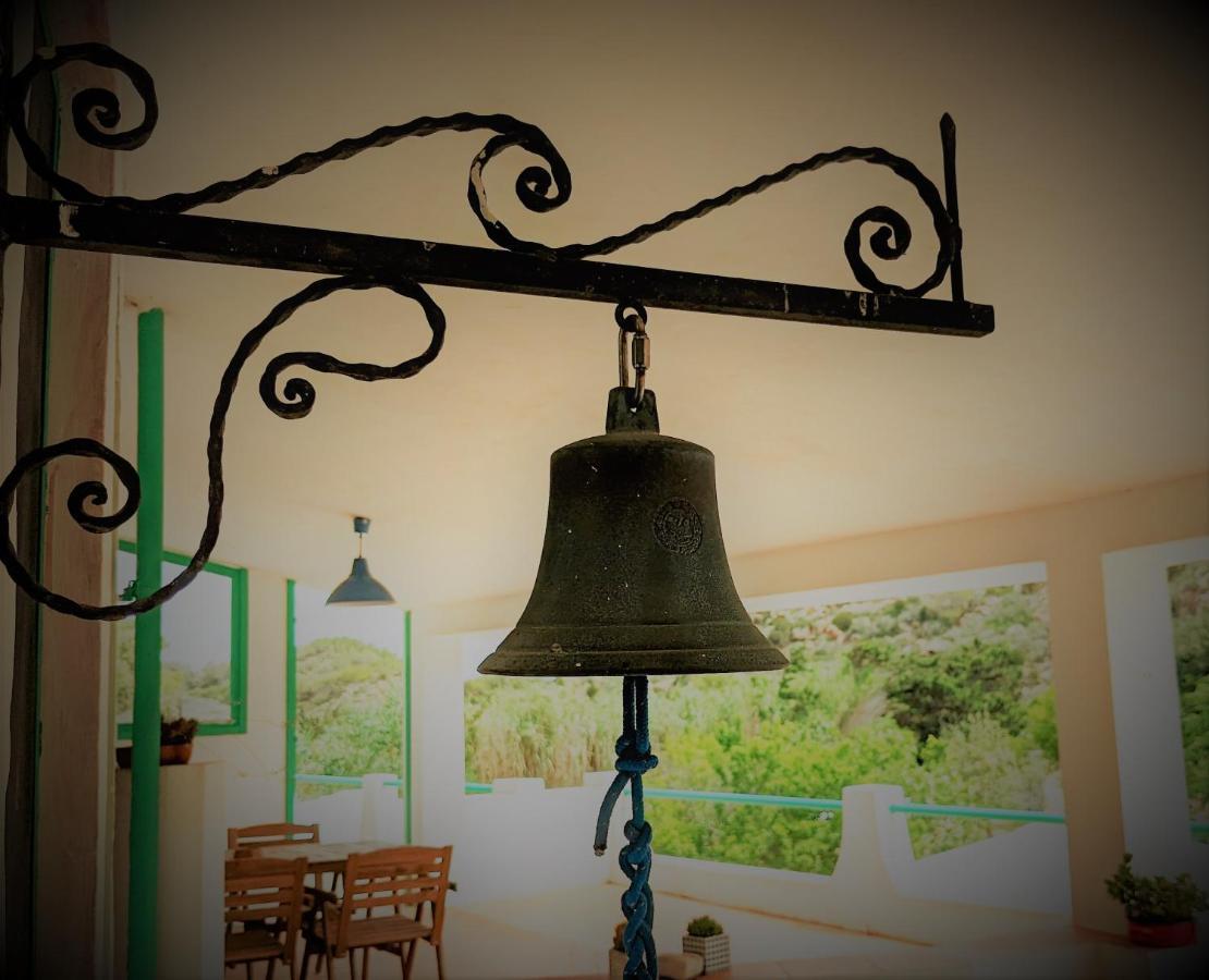 Bed and Breakfast Cala Vinagra House Carloforte  Exterior foto